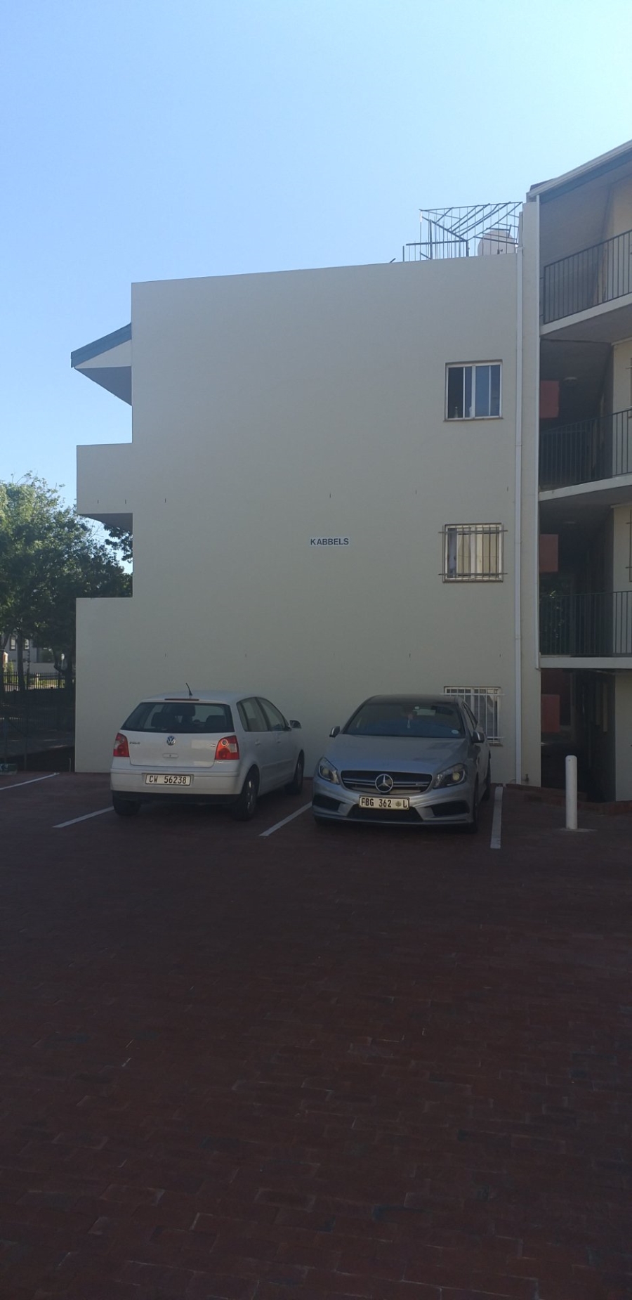 To Let 1 Bedroom Property for Rent in Dennesig Western Cape
